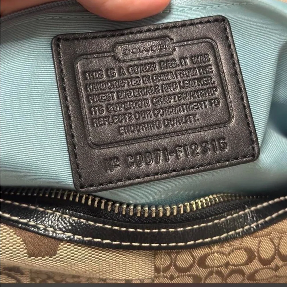 Coach Patchwork hobo Bag - Picture 2 of 3